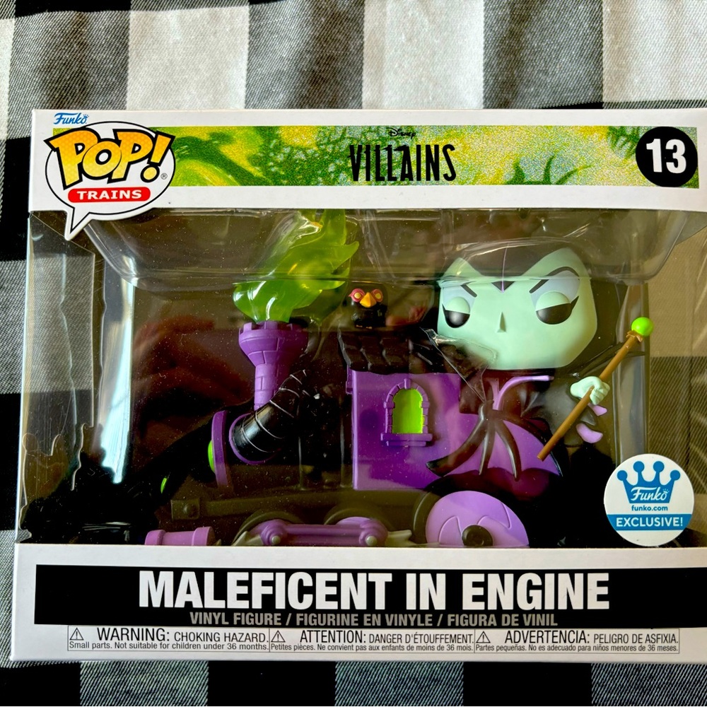 Brand New Maleficent Villians FUNKO Pop TRAIN